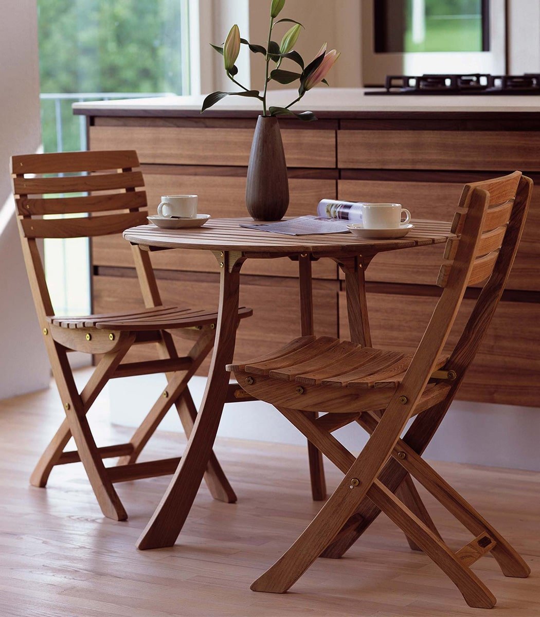 classic-wooden-chair-4 Classic wooden chair – Image 4